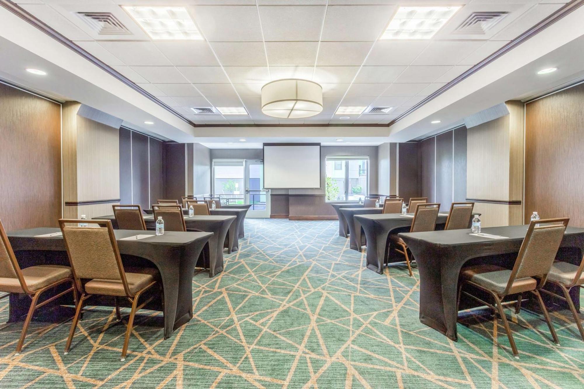 Hilton Garden Inn Albany-Suny Area Eksteriør billede